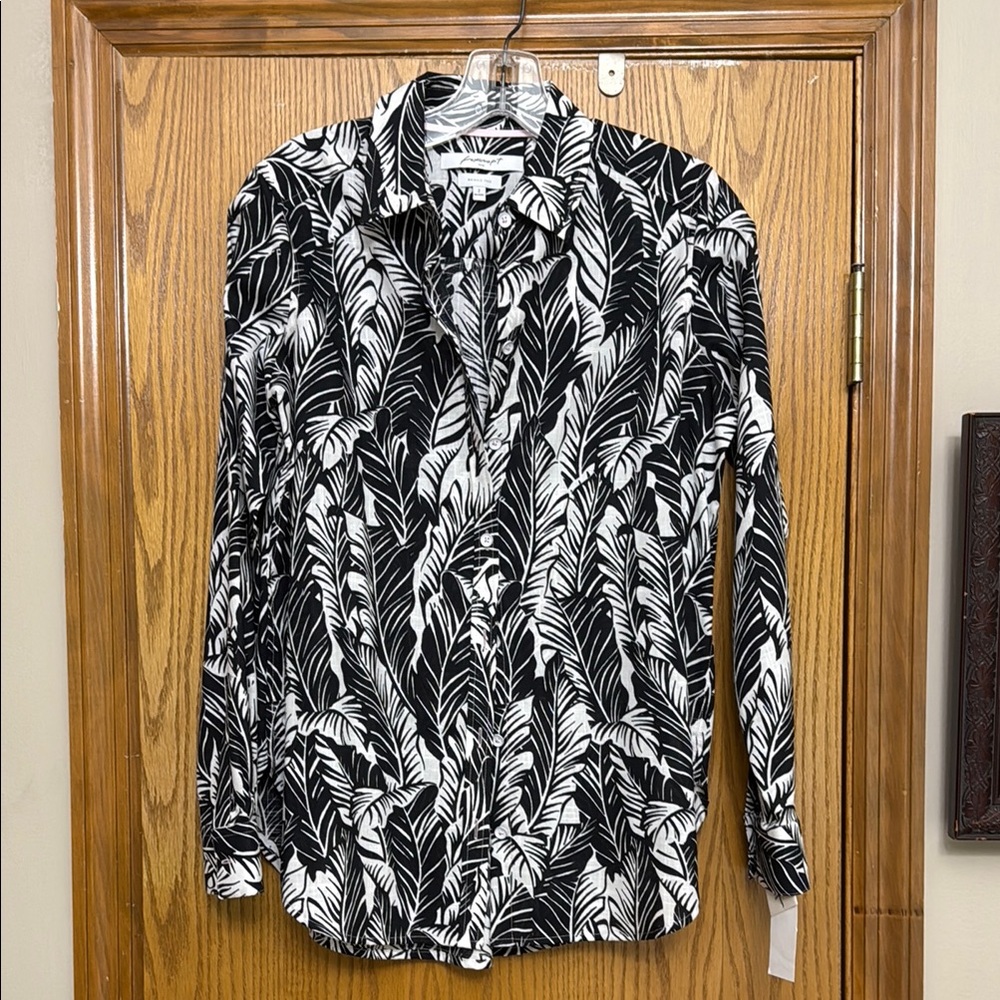 Foxcroft Black and White Feather Print Button Down Shirt